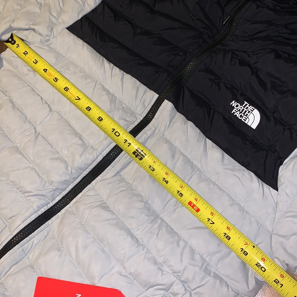 NWT The North Face Stretch Down Hoodie 700 Down Fill - Picture 3 of 12